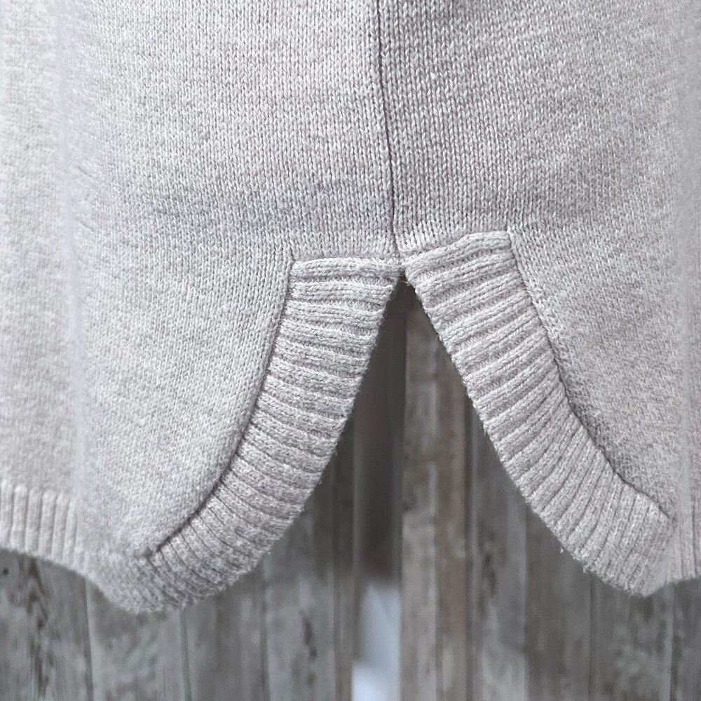 Women's Old Navy Long Sleeve Sweater | Beige | Boat Neck Top | Size Small - Picture 9 of 13